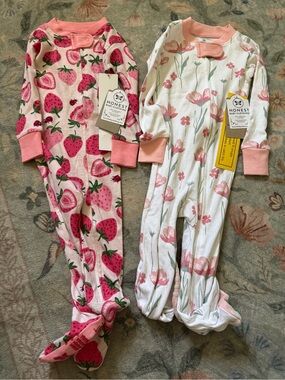 The Honest Company Pink Strawberry & Floral 12 month Footed Pajama Set